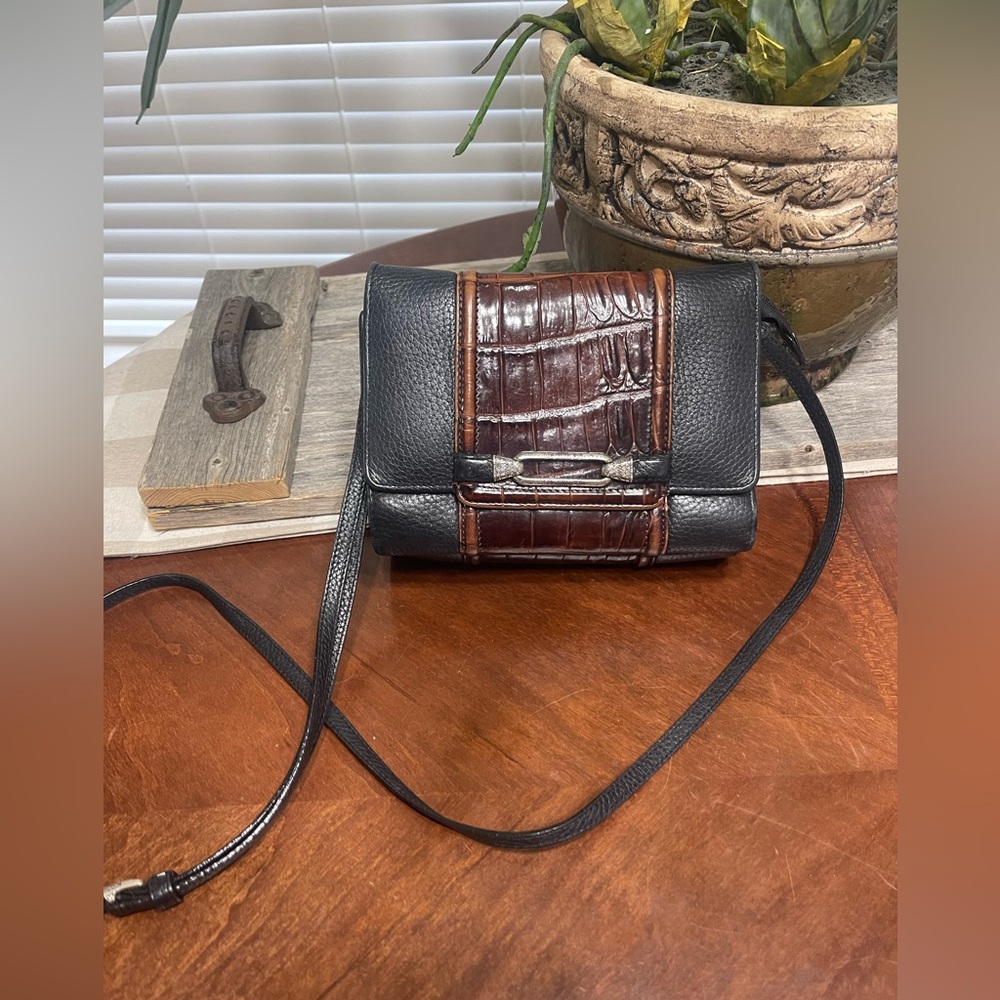 Vtg BRIGHTON LEATHER CROC CROSSBODY BAG ORGANIZER Purse